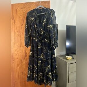 Ann Taylor factory floral navy long sleeved maxi dress